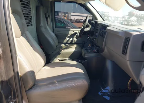 2004 GMC Savana Standard from USA, damaged, VIN 1GTHG35U241107045